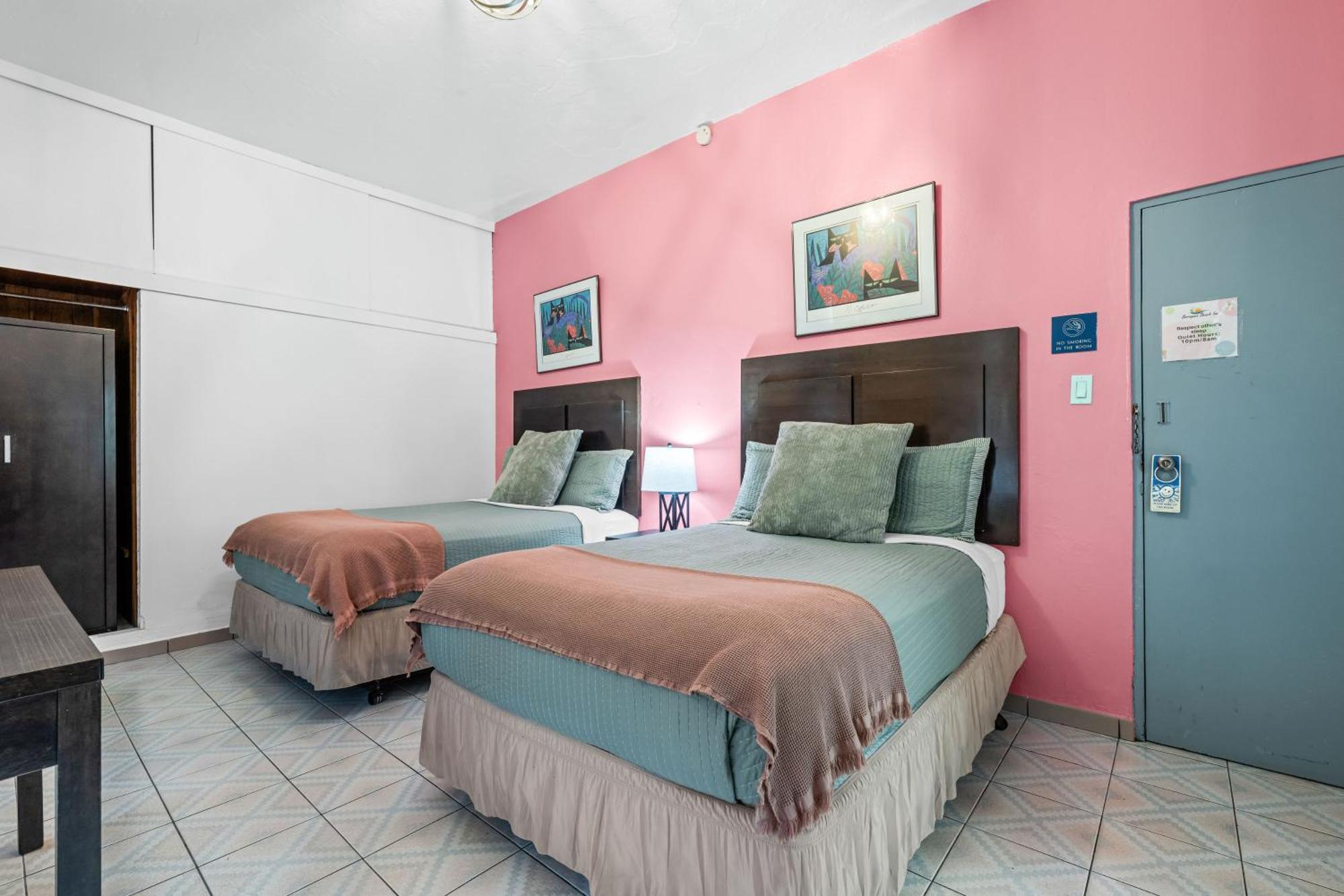 Borinquen Beach Inn San Juan Zewnętrze zdjęcie
